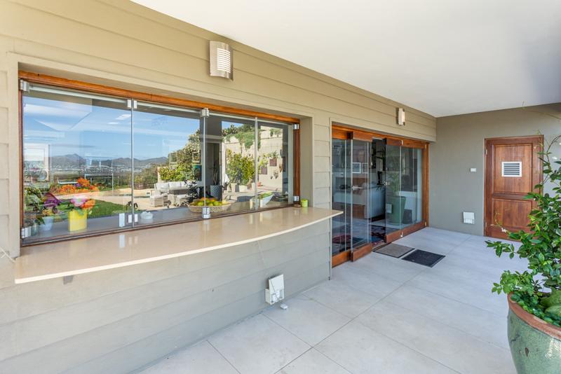 To Let 3 Bedroom Property for Rent in Chapman